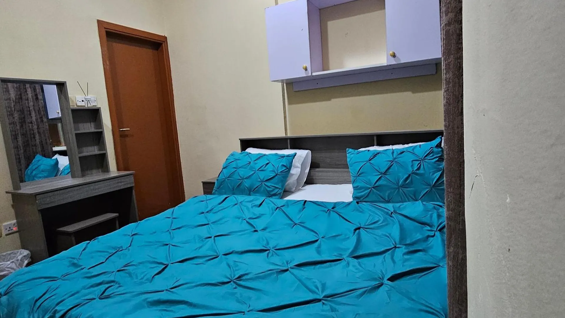 منزل للإقامة Benitah Partitions And Family Room دبي الإمارات العربية المتحدة