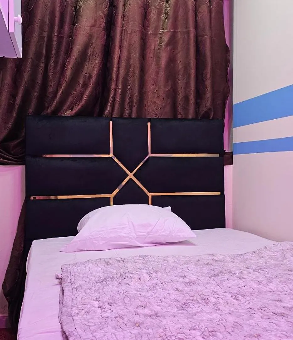 Homestay Benitah Partitions And Family Room Dubai United Arab Emirates