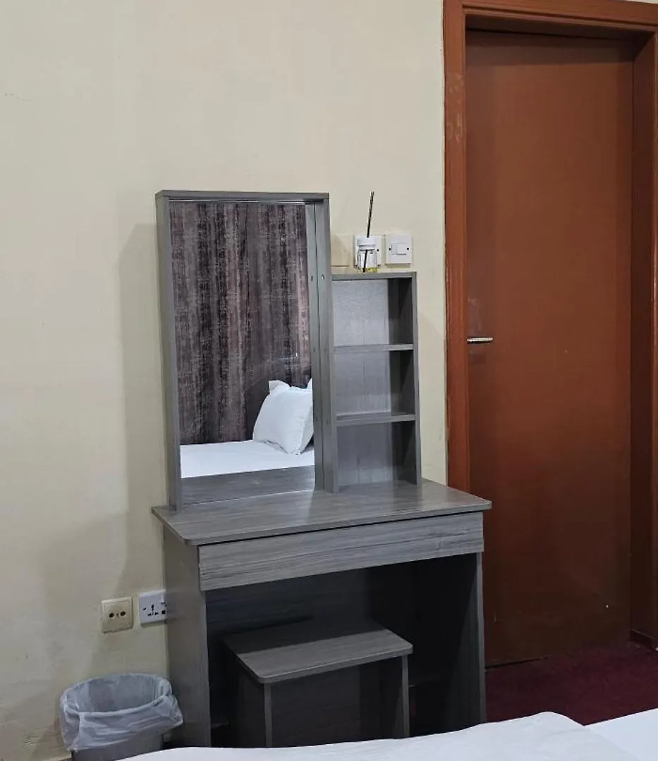 Homestay Benitah Partitions And Family Room Dubai